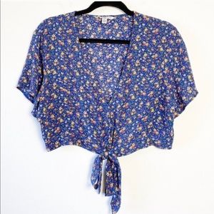 American Eagle Blue Floral Tie Front Crop Top XL